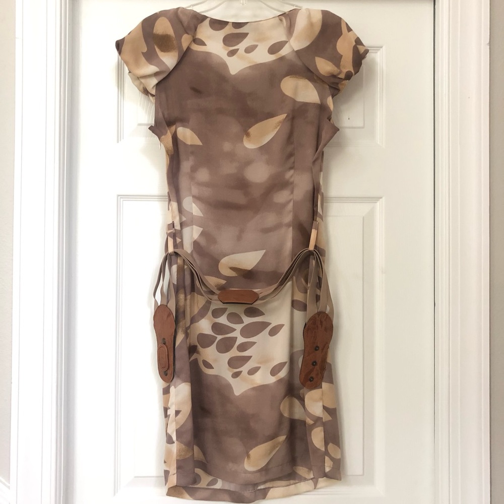 European Designer Favori Silky Belted Dress - Picture 9 of 16